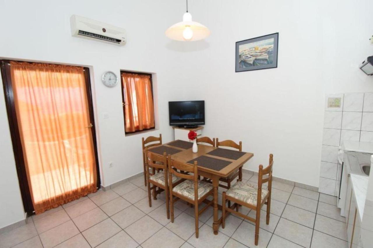 Apartments Besedic Mandre Exterior foto